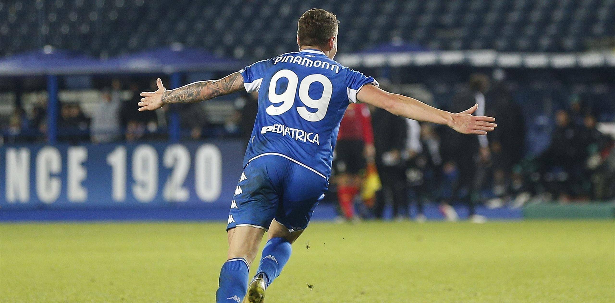 关于意大利杯集结日走向成谜，洛杉矶湖人完成体检，态度坚定，赛程密集仍需轮换的信息